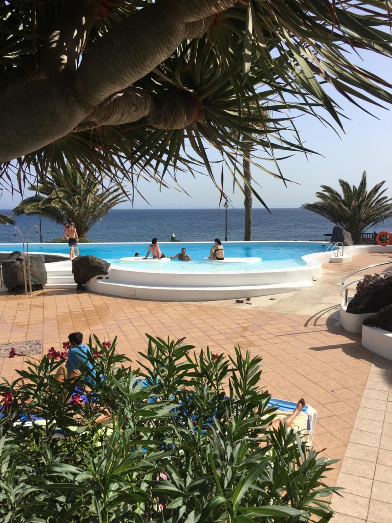 Costa Teguise Luxury First Line Apartment Eksteriør billede